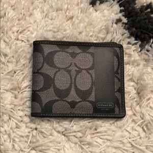 Coach men’s wallet